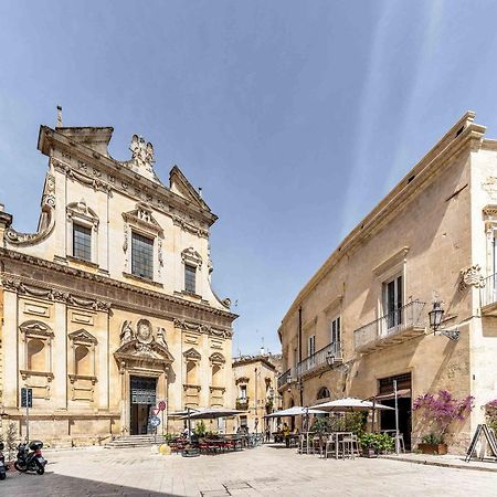 Limehome Lecce Palazzo Bn Exterior photo
