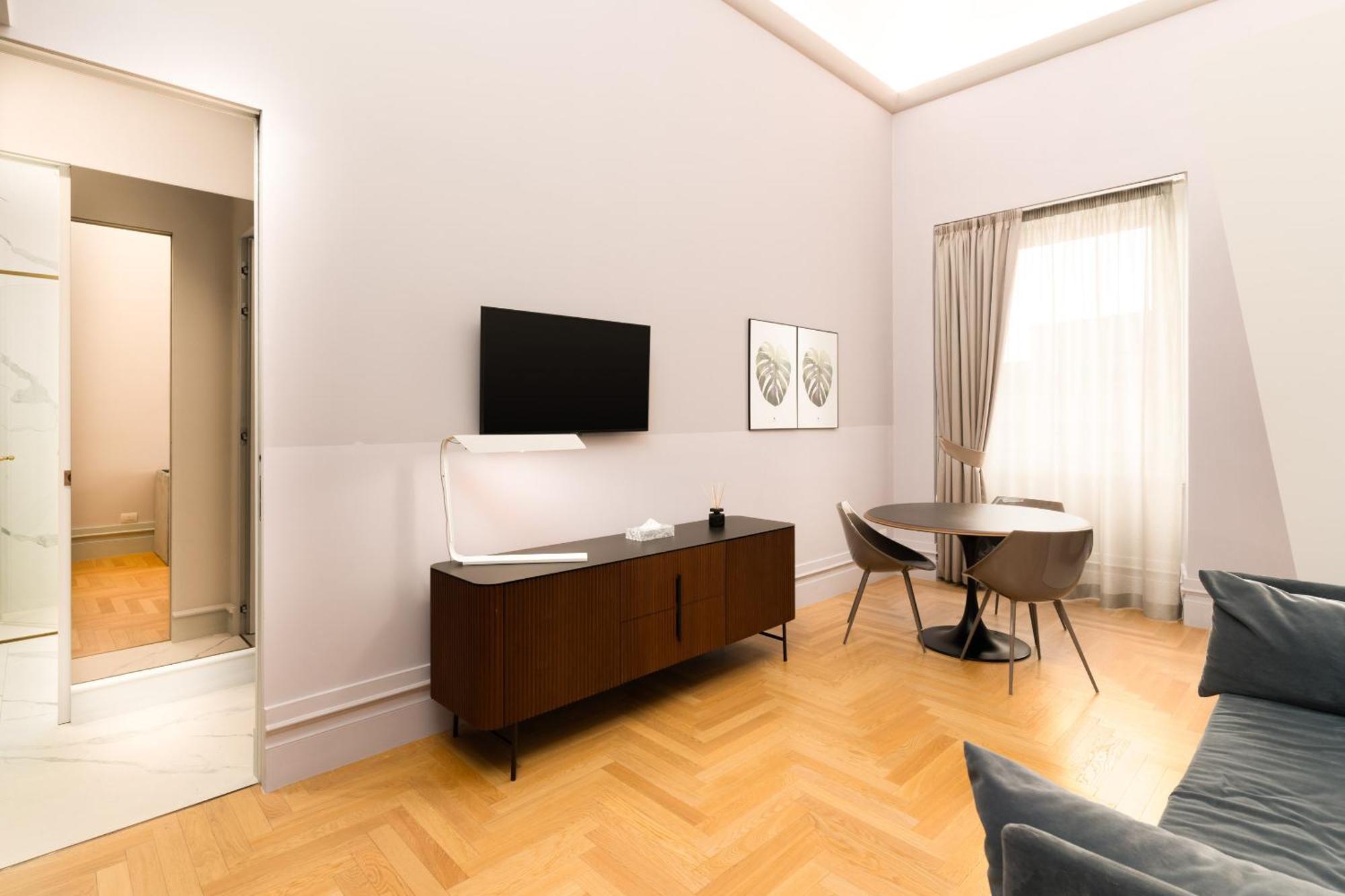 Limehome Lecce Palazzo Bn Exterior photo